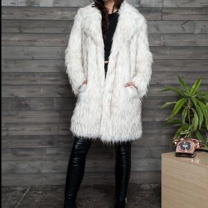 SHACI Camden Coat Sz M EUC